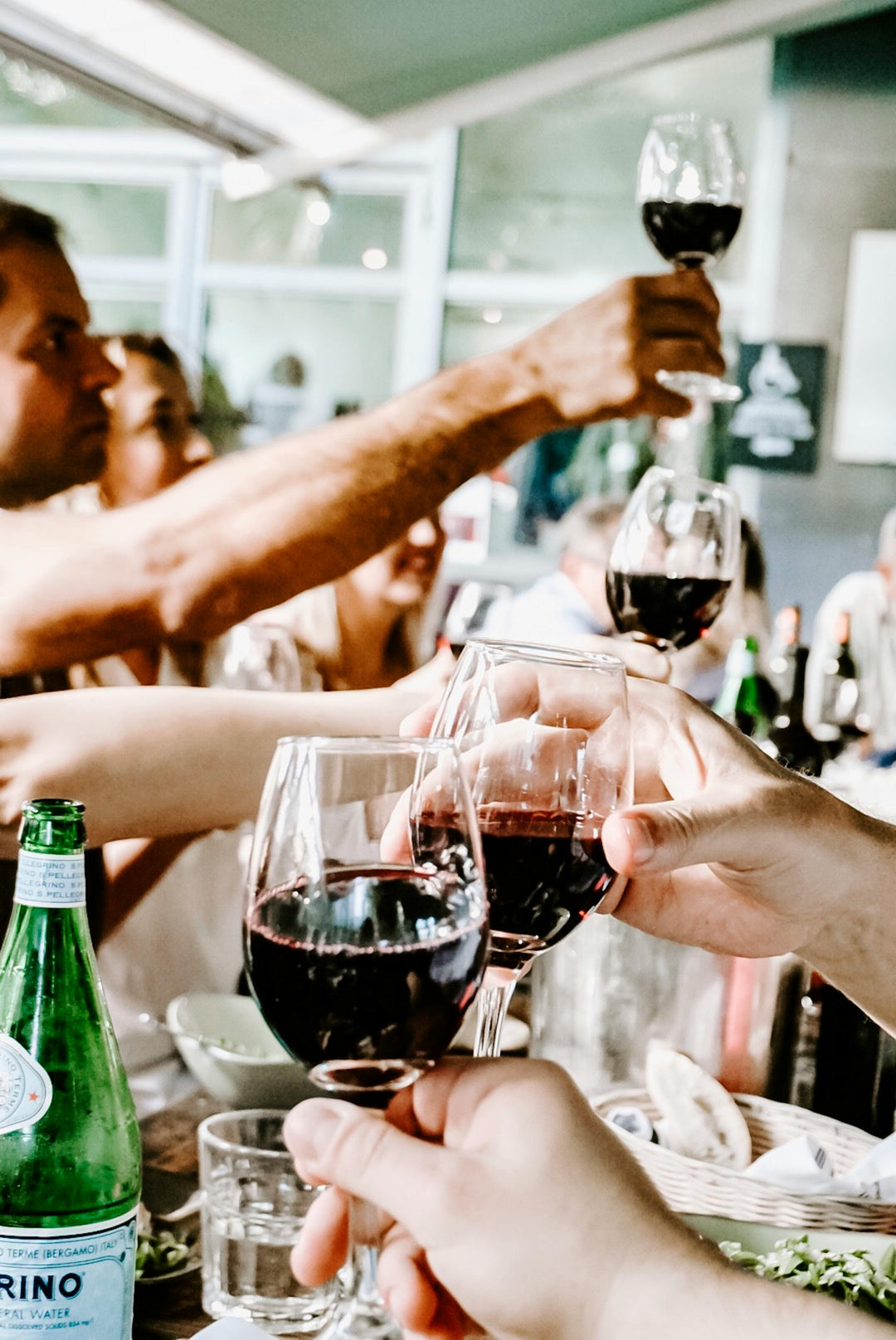 Le Beaujolais Nouveau : un vin de fête et de tradition